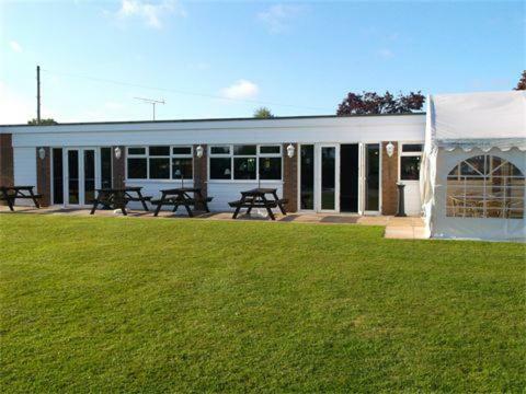 Broadside Chalet Park Stalham Luaran gambar